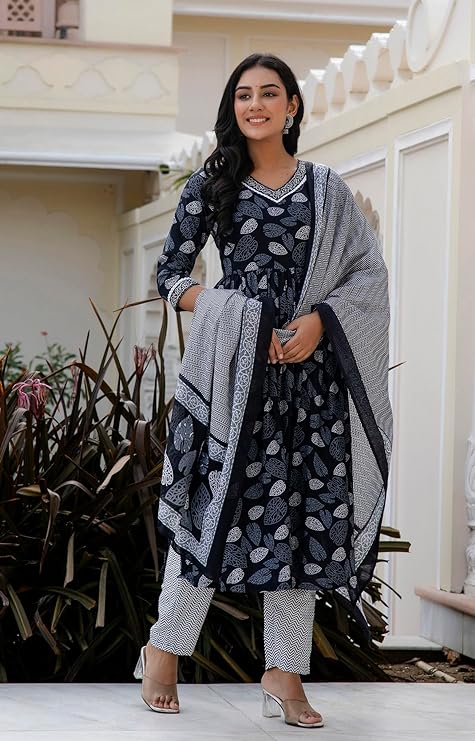 Women Black Printed Kurta and Pant Set with Dupatta