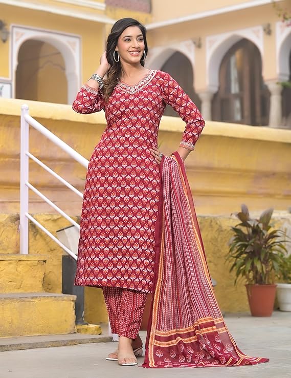 Women Printed Straight Kurta and Pant Set with Dupatta