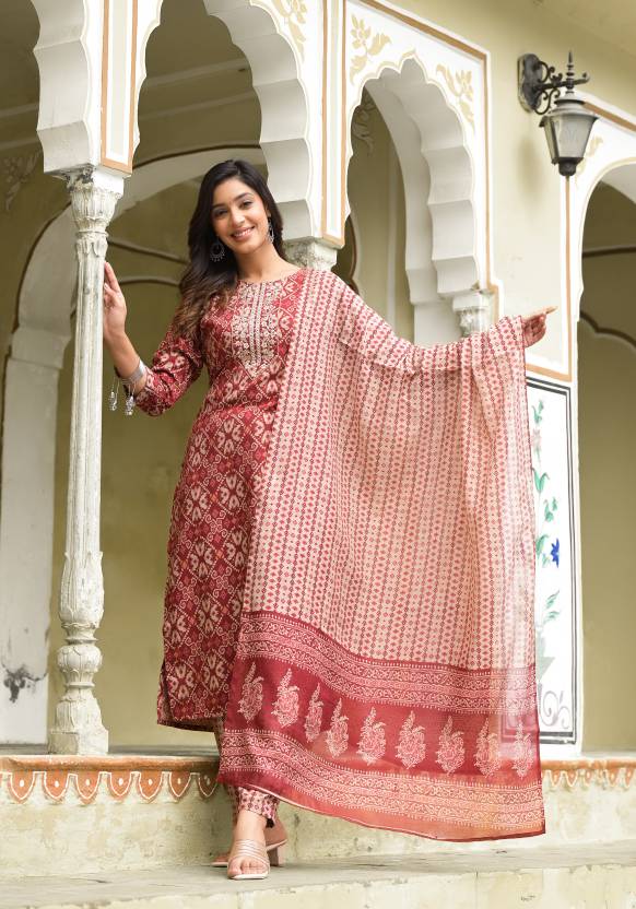 Women Viscose Rayon Kurta Pant Dupatta Set