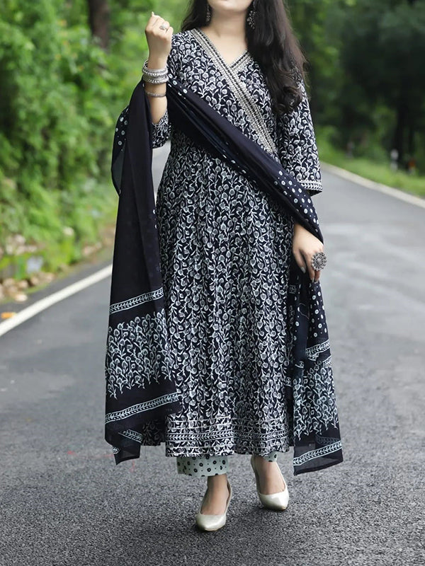 Black Cotton Naira Printed Kurti With Pant & Dupatta