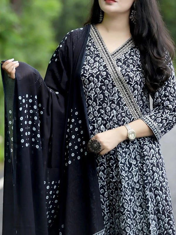 Black Cotton Naira Printed Kurti With Pant & Dupatta