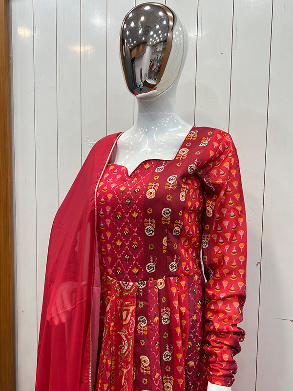 Magenta Red Anarkali Gown With Dupatta Set