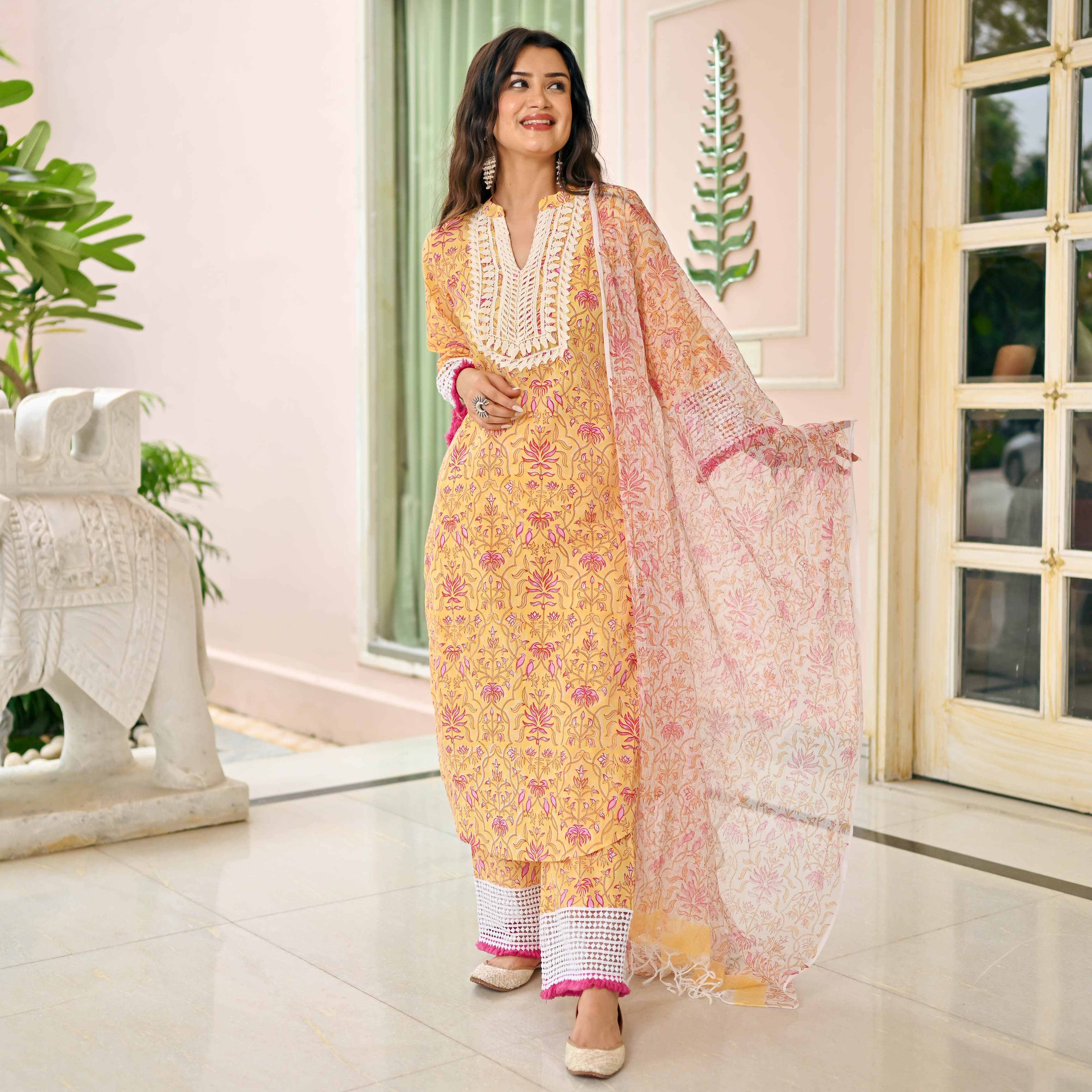 YELLOW PINK HANDBLOCK PRINTED SUIT SET