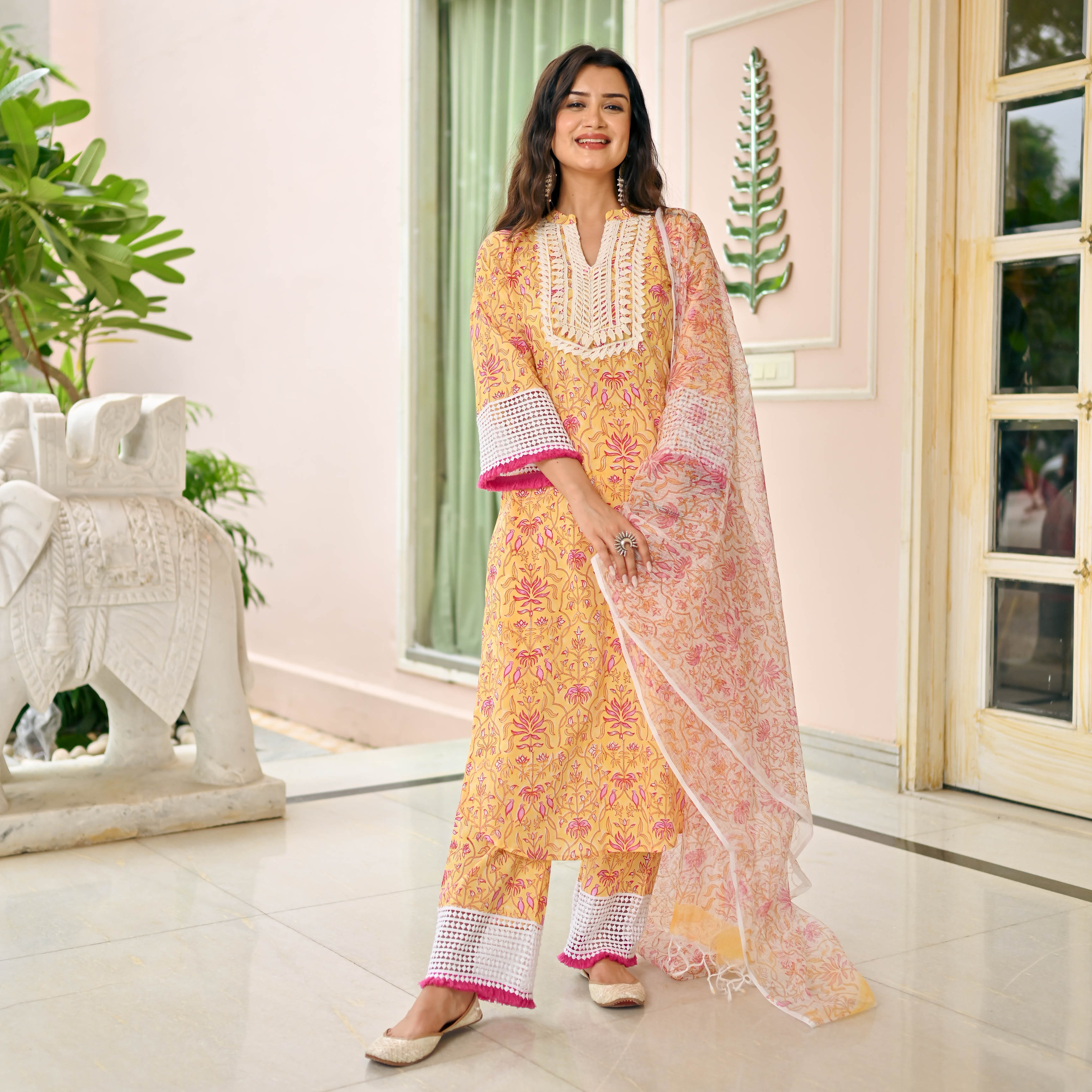 YELLOW PINK HANDBLOCK PRINTED SUIT SET